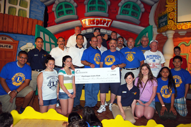 Patchogue Lions Club Hosts “Christmas in June” for Local School Children at Boomer’s Family Fun Center