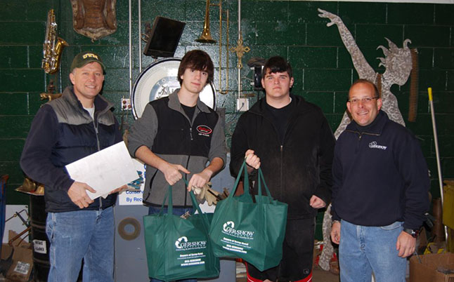 Gershow Recycling Donates Aluminum Scrap to Patchogue-Medford Robotics Team Gershow Recycling Donates Aluminum Scrap to Patchogue-Medford Robotics Team