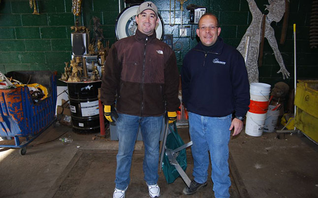 Gershow Recycling Donates Aluminum Scrap to Seaford Robotics Team Gershow Recycling Donates Aluminum Scrap to Seaford Robotics Team