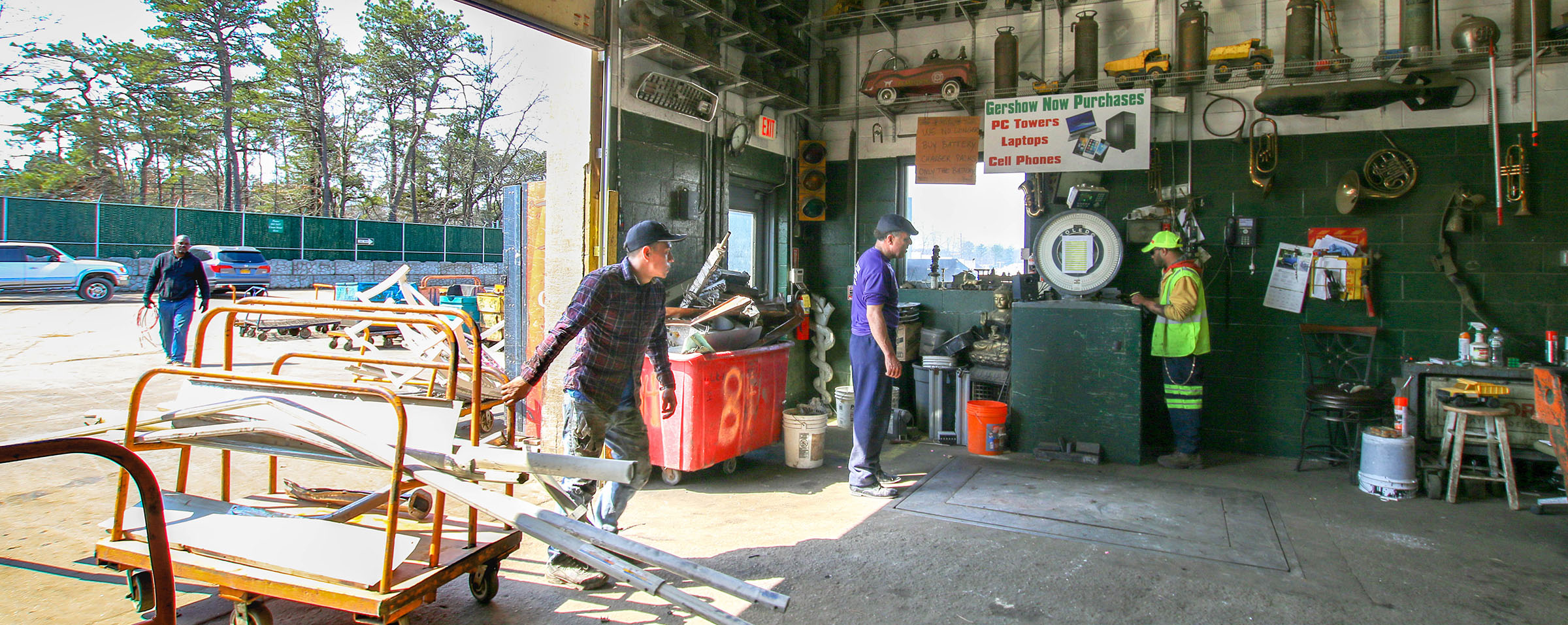 Gershow Recycling Facility S Metal Junk Cars Copper