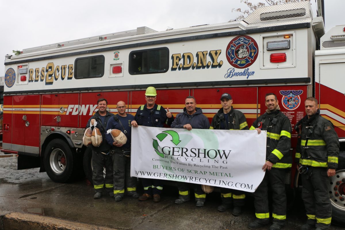 Gershow Recycling Teams Up with Local First Responders to Distribute Thanksgiving Turkeys to Local Families in Need